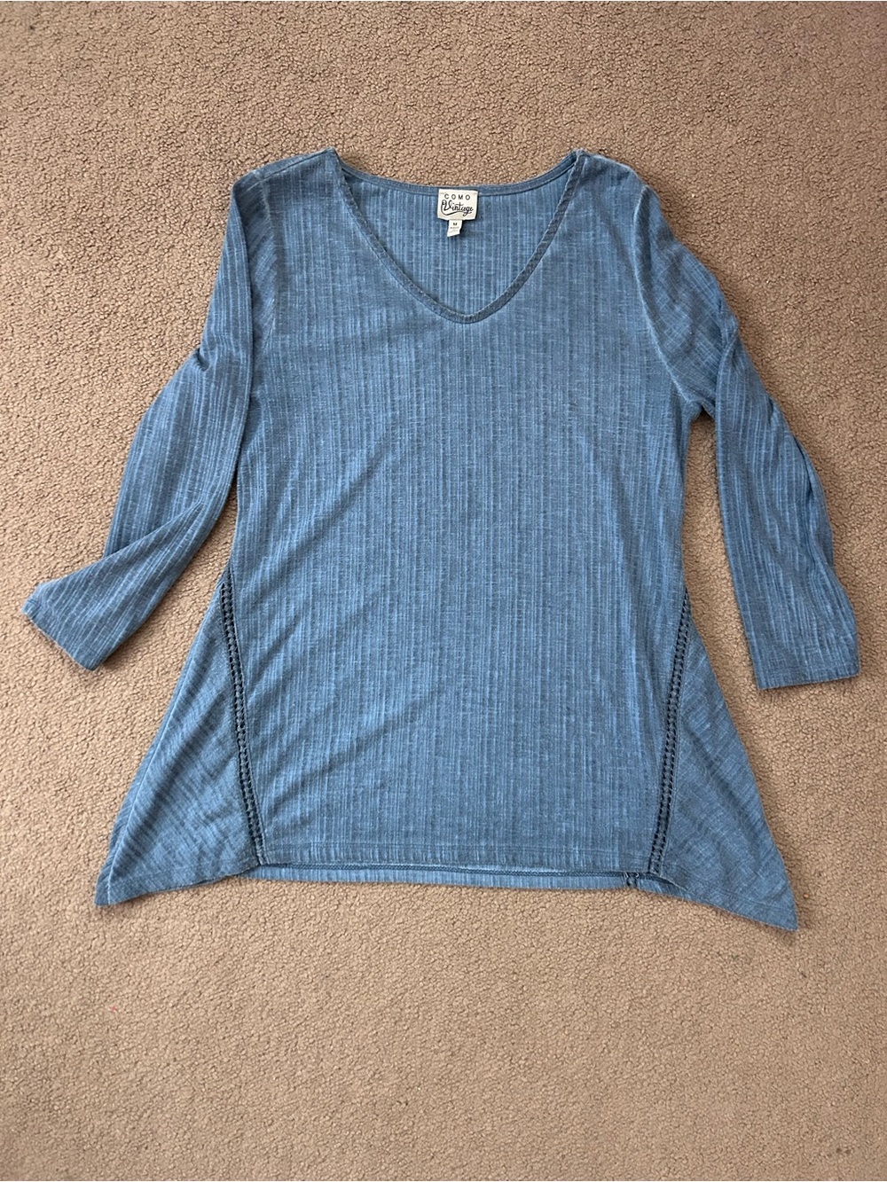 Como Vintage Blue Ladies Top Size Medium Long Sleeved Asymmetrical Hemline